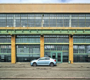 42404033800 a260c49341 c 360x320