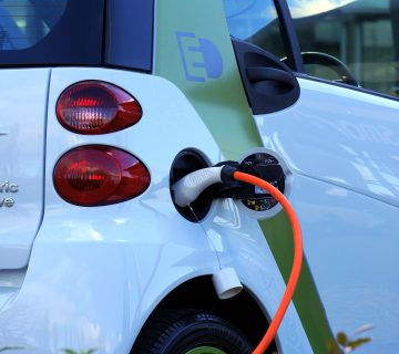 Easee home zwart compact en krachtig