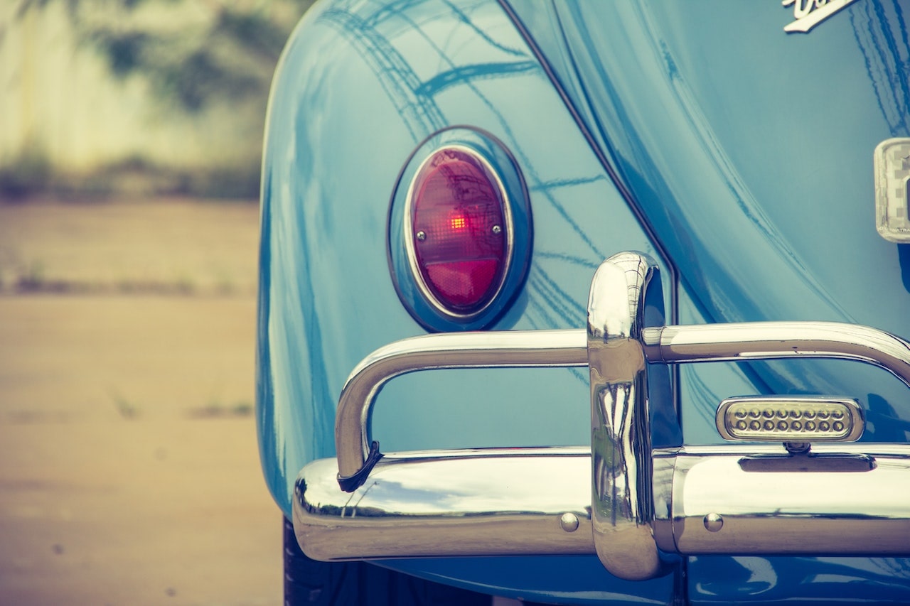 Waarom jouw oldtimer een autohoes nodig heeft